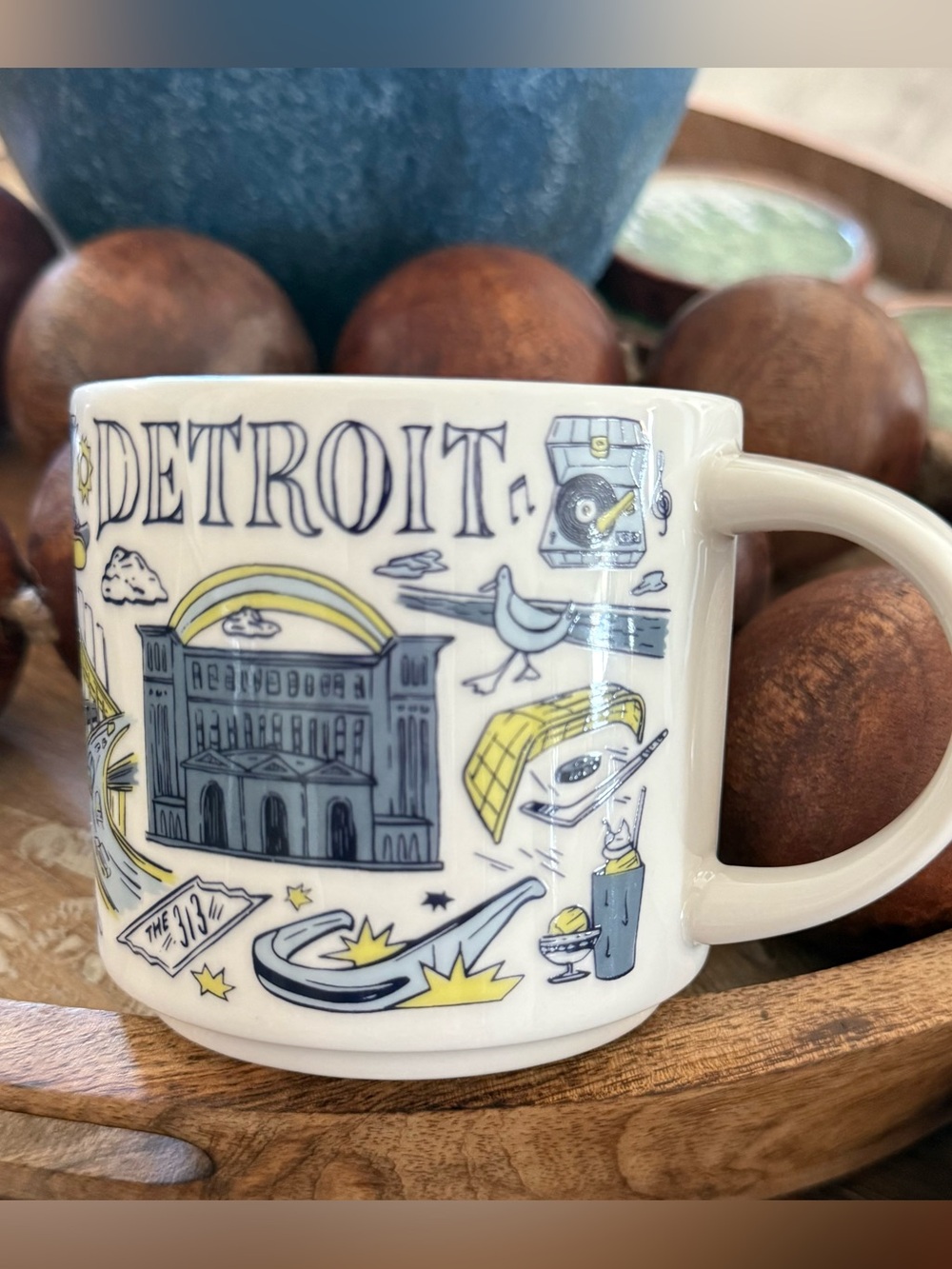Starbucks Detroit Michigan Mug Been There Series Across The Globe 14 oz Coffee I